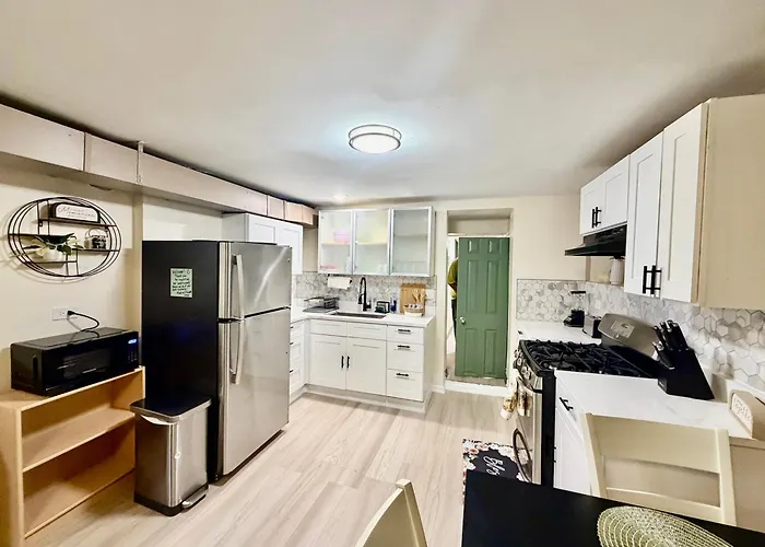 Casa Pilsen Garden Retreat Apartment *