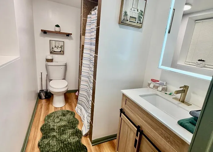 Casa Pilsen Garden Retreat